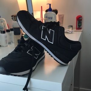 Black new balance